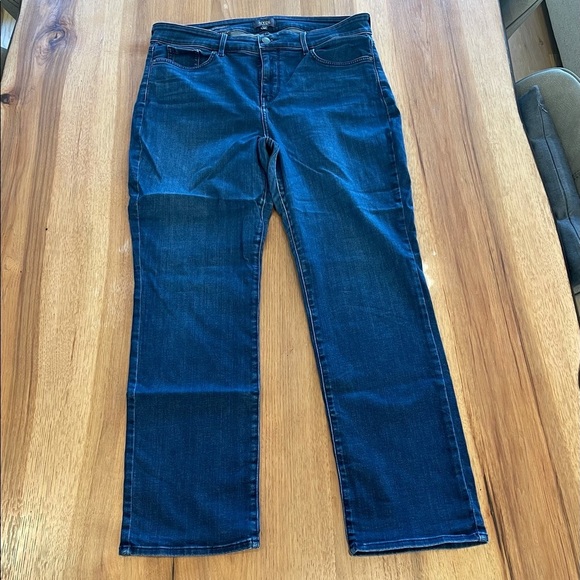 NYDJ Tummy Tuck Marilyn Straight Leg Jeans 16P